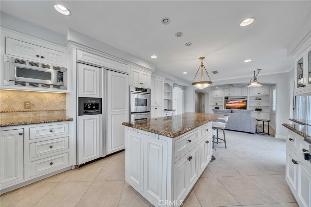 20 Coldbrook - Photo 8