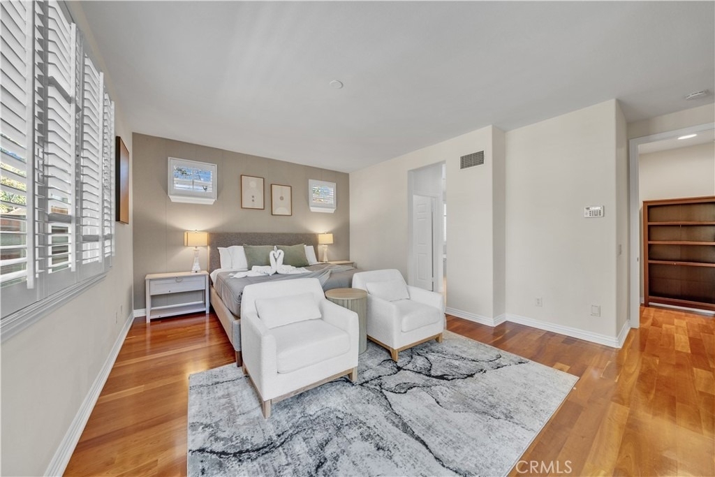 17 Riveroaks - Photo 9
