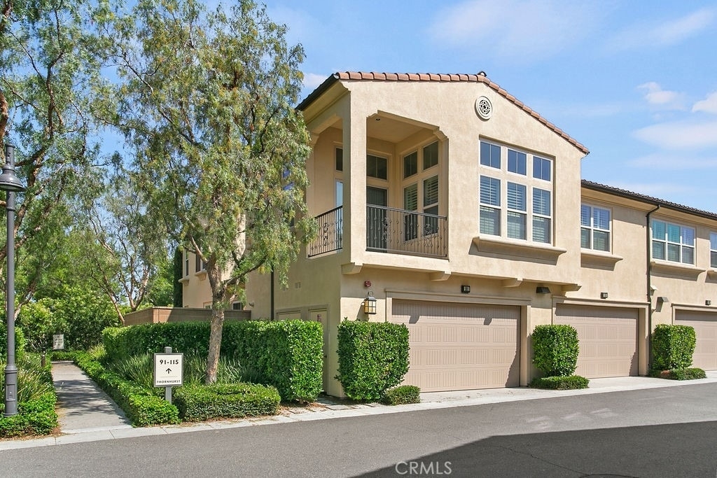 101 Thornhurst - Photo 0