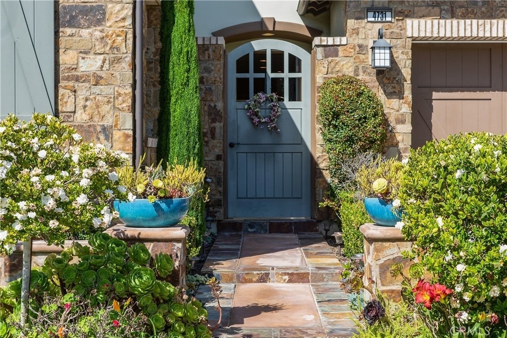 4731 Oceanridge Drive - Photo 25