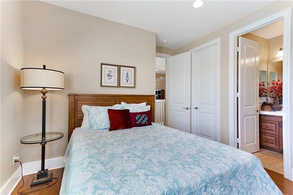 4731 Oceanridge Drive - Photo 14