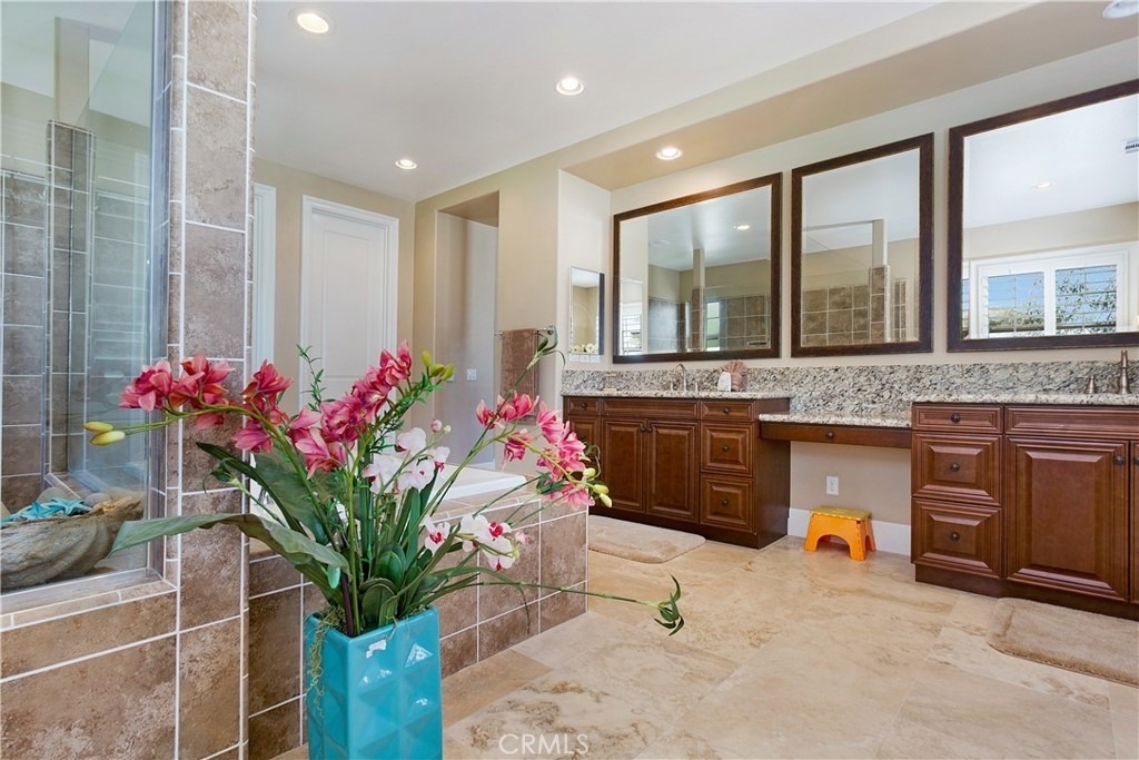 4731 Oceanridge Drive - Photo 19