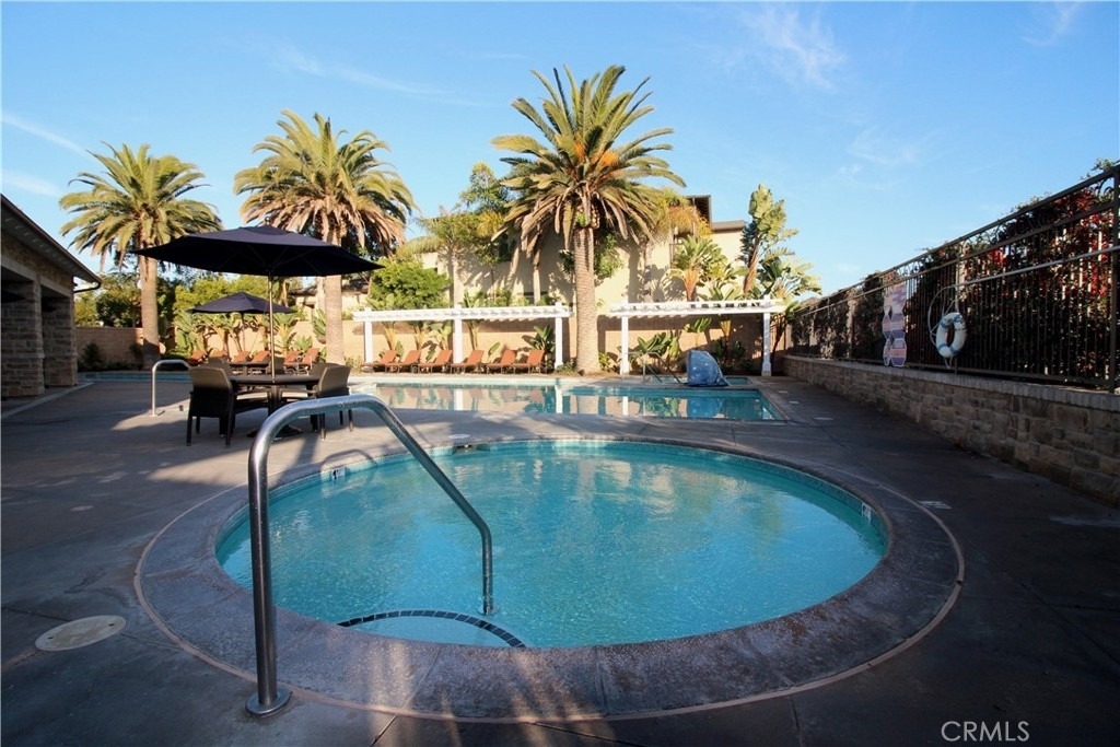 4731 Oceanridge Drive - Photo 30