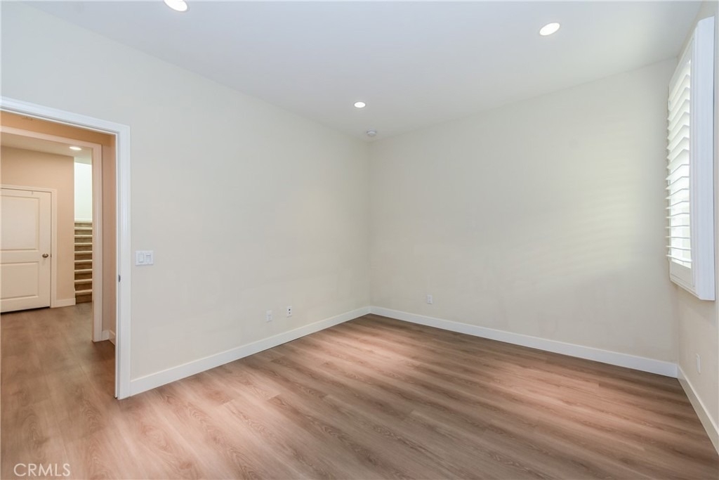 67 Elmdale - Photo 8