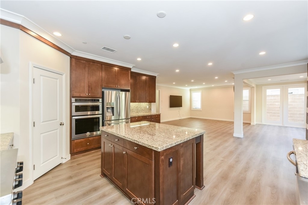 67 Elmdale - Photo 4