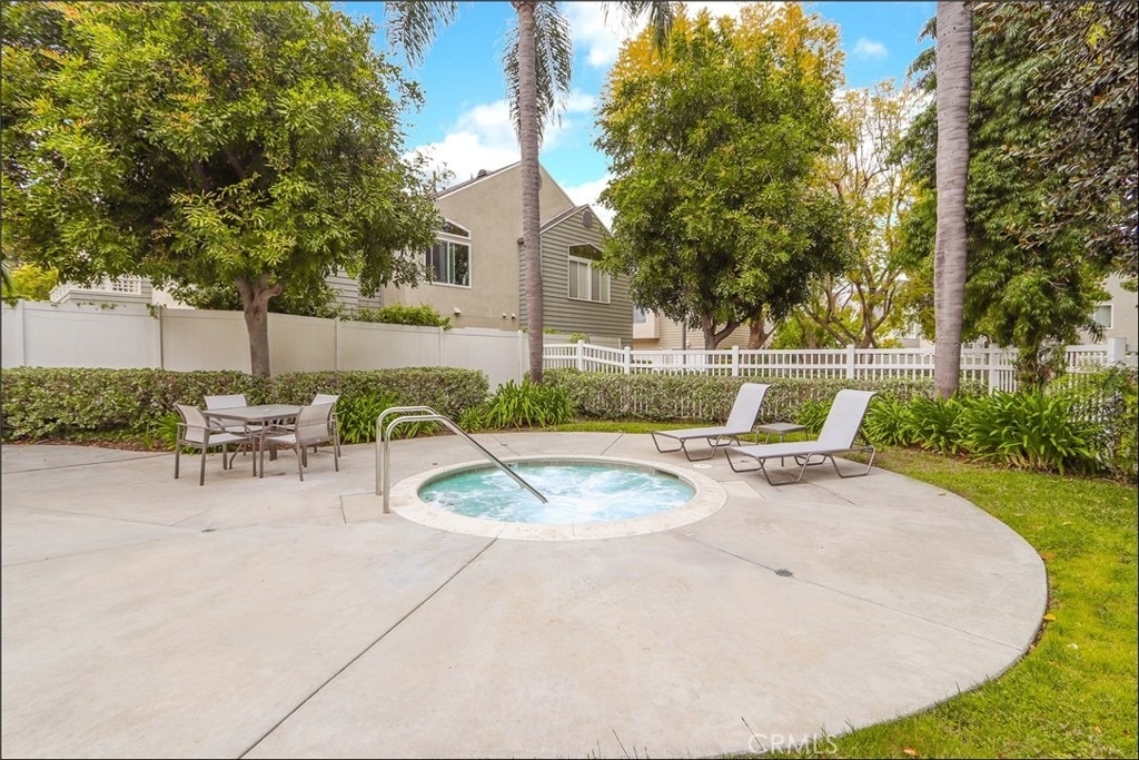 18 Parkwood - Photo 30
