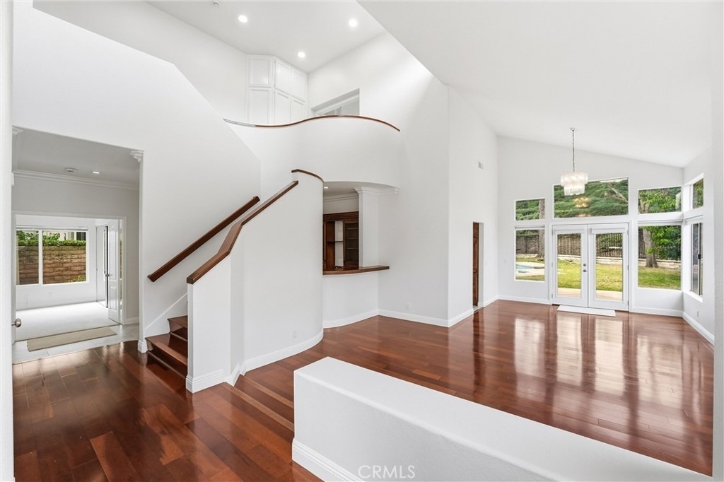 23302 Vista Carillo - Photo 10