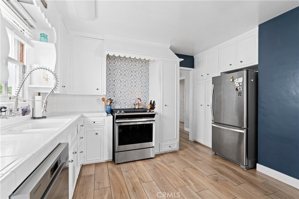 714 Heliotrope - Photo 8