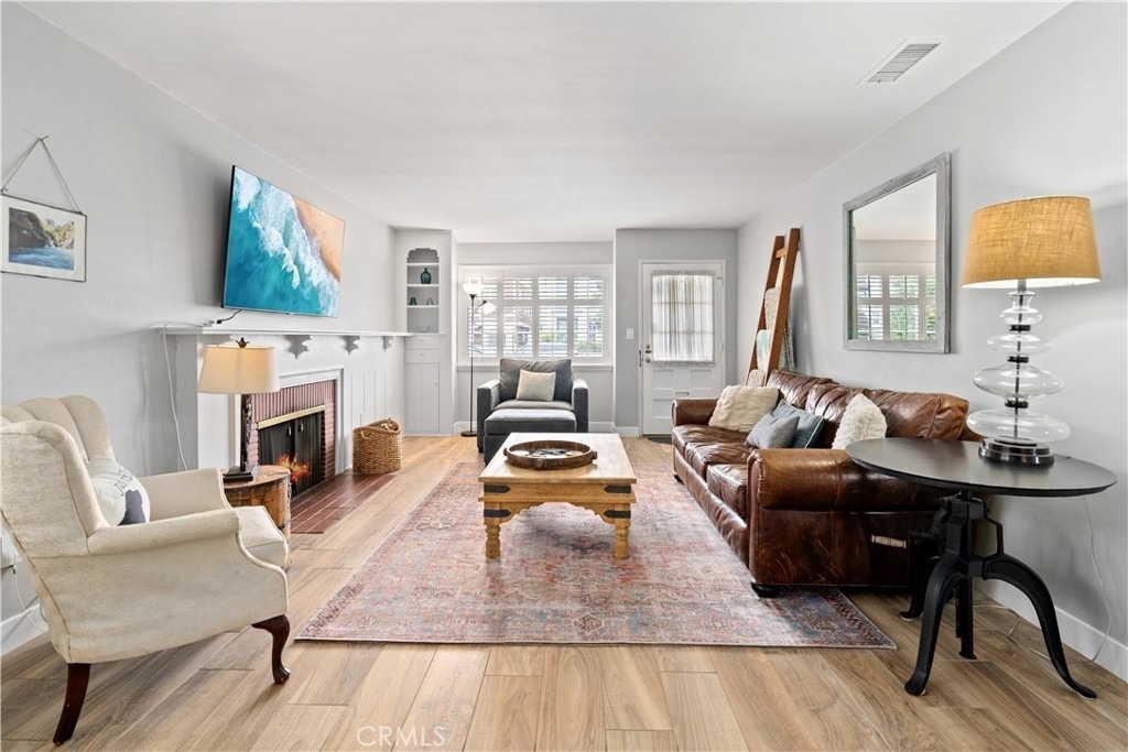 714 Heliotrope - Photo 2