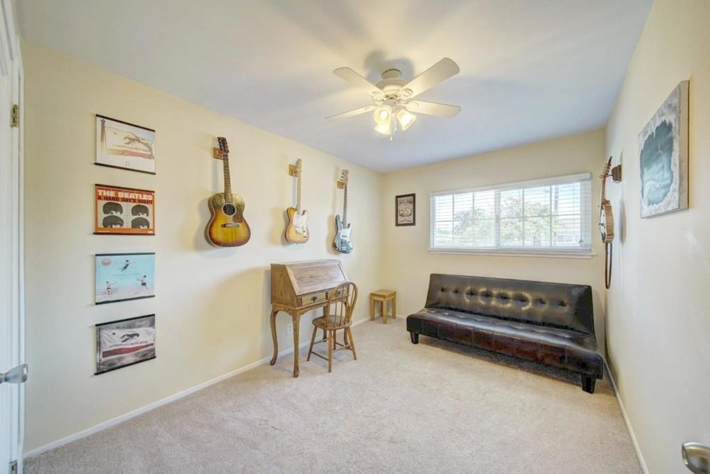 1024 Locust Street - Photo 9