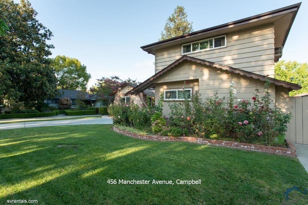 456 Manchester Avenue - Photo 2