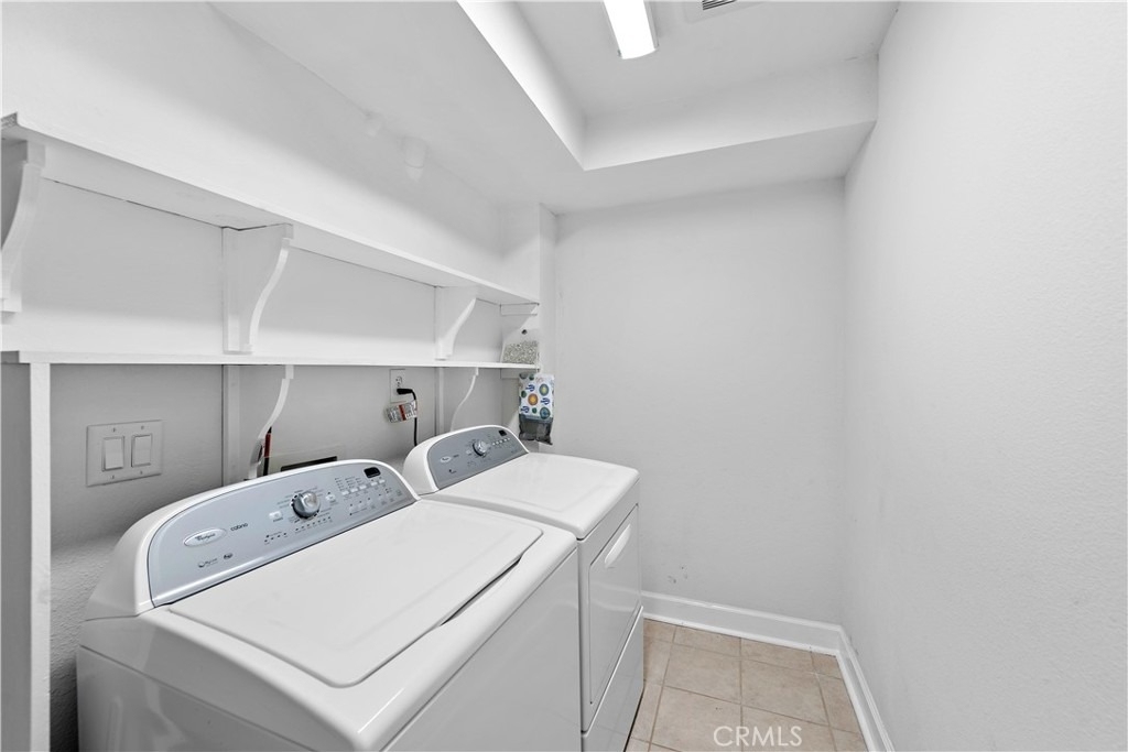 882 Acapulco Street - Photo 31