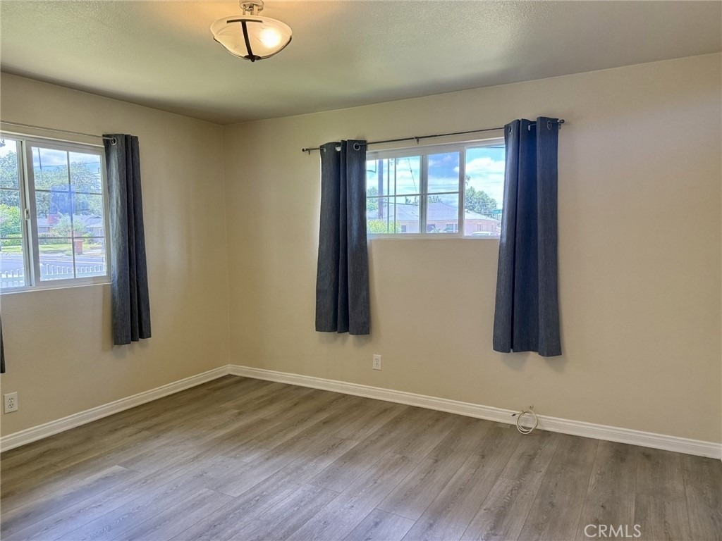 6074 Palm Avenue - Photo 11