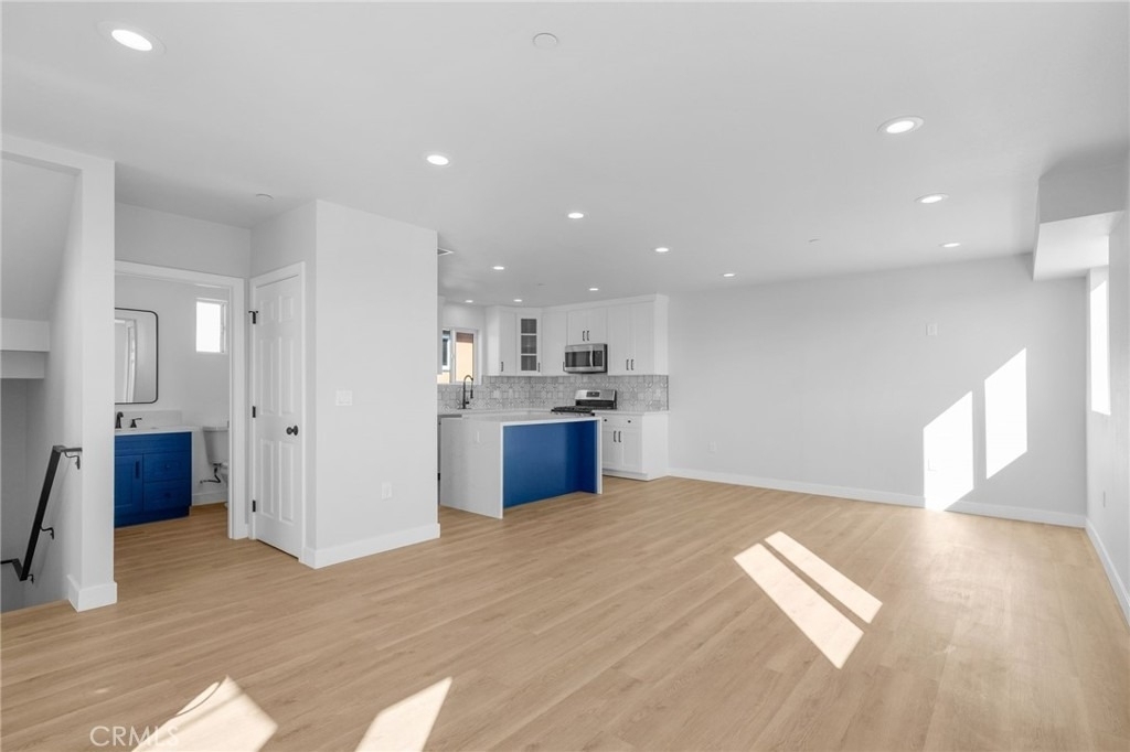 3223 Lanfranco Street - Photo 10