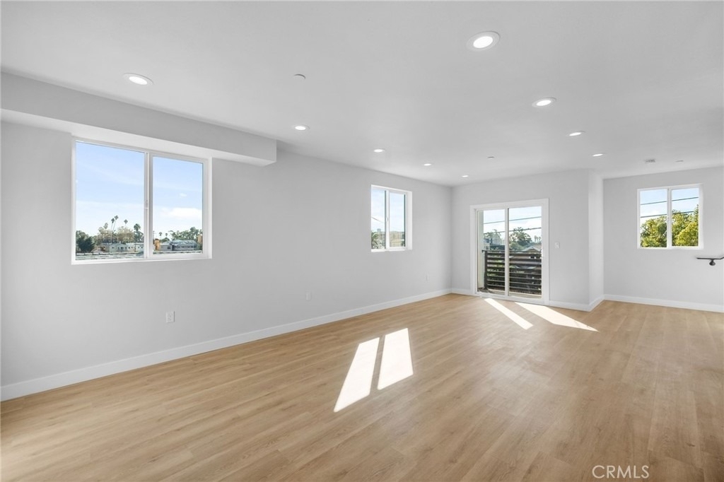3223 Lanfranco Street - Photo 11