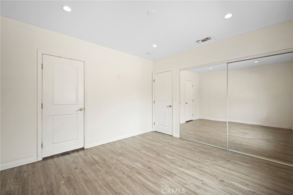 532 W Harvard St - Photo 11