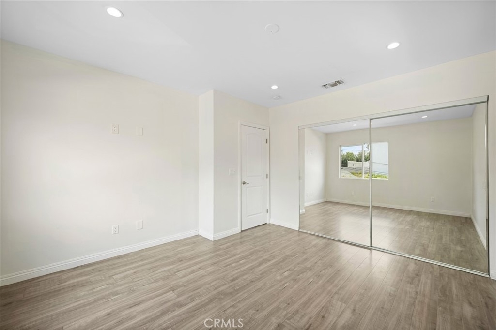 532 W Harvard St - Photo 15