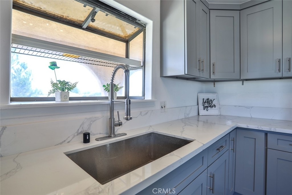 7033 W Avenue A2 - Photo 15