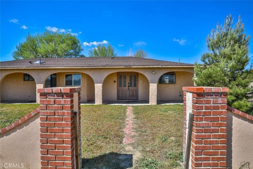 7033 W Avenue A2 - Photo 1