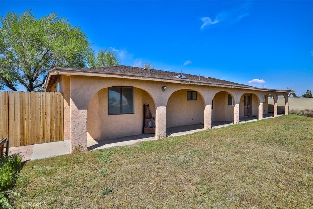 7033 W Avenue A2 - Photo 4