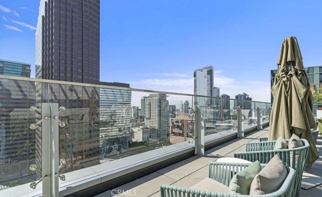 877 Francisco - Photo 18