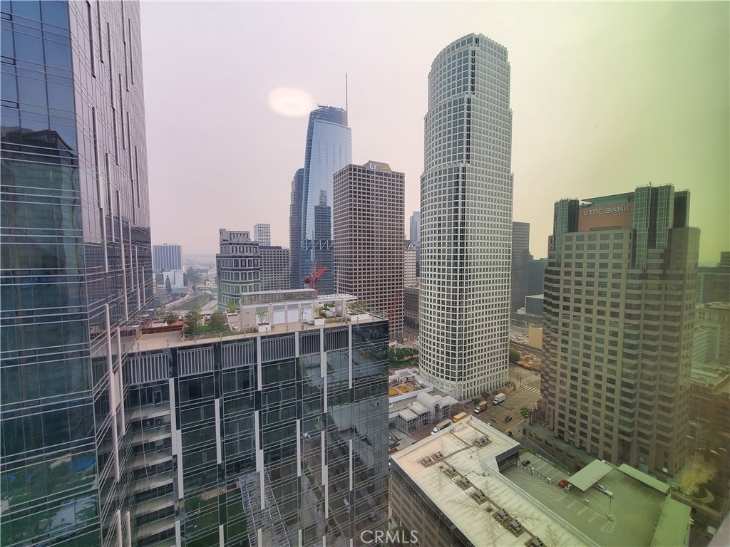 877 Francisco - Photo 10