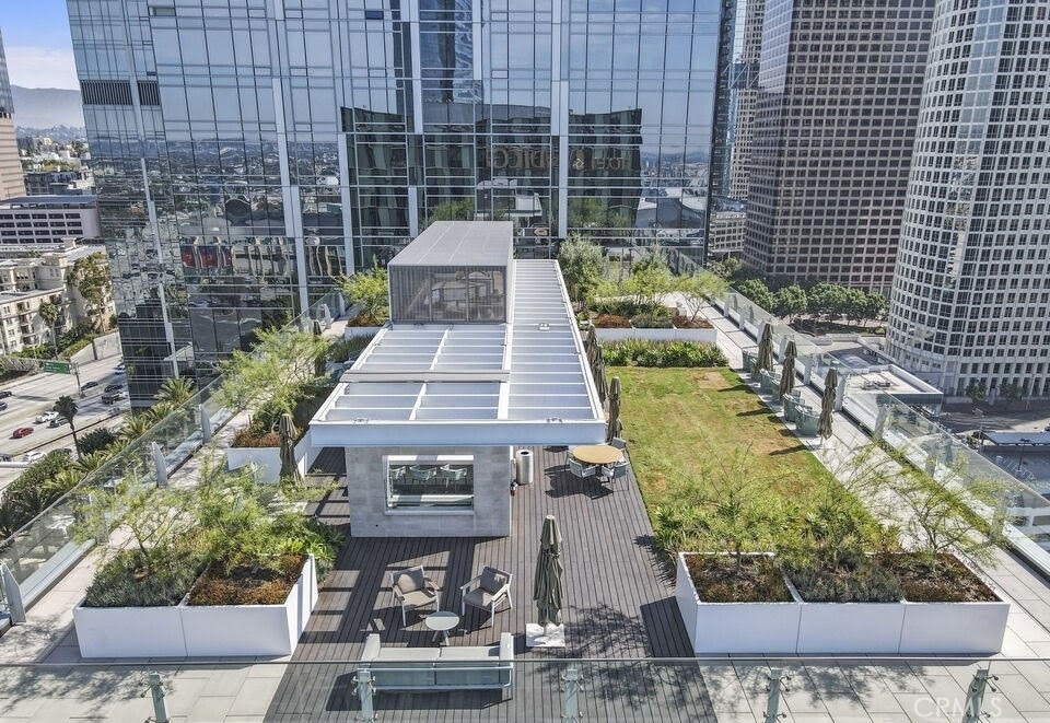 877 Francisco - Photo 23