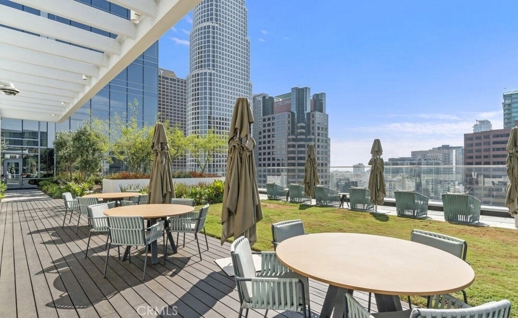 877 Francisco - Photo 21