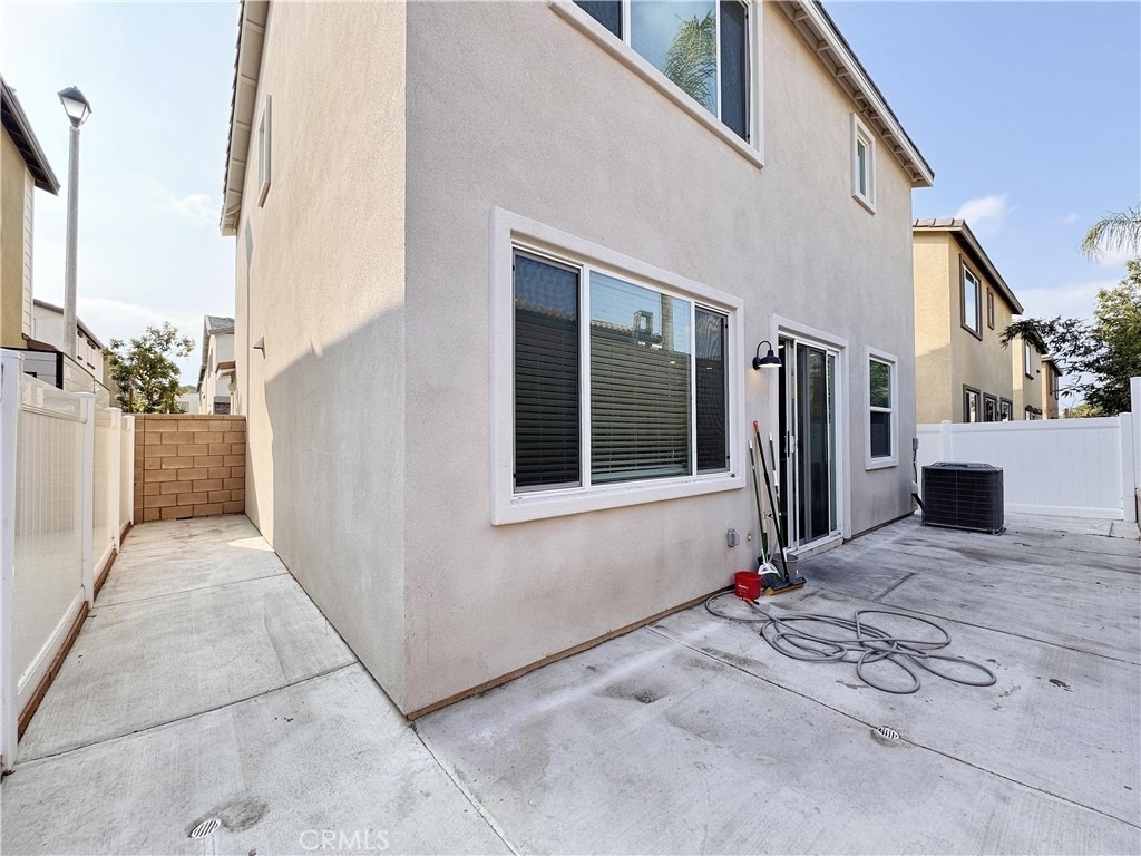 629 E Madeleine Privado - Photo 22