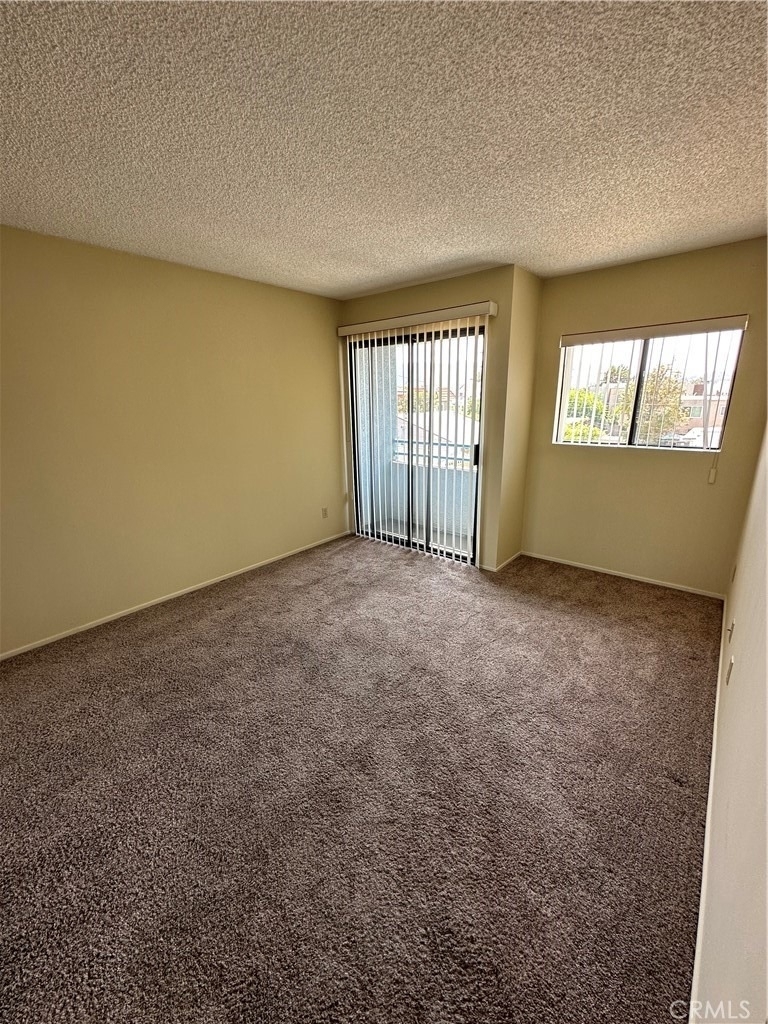 420 Milford Street - Photo 20