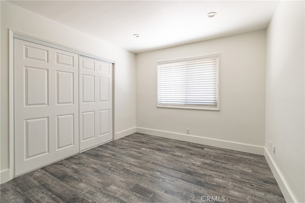 5438 Mcculloch - Photo 15