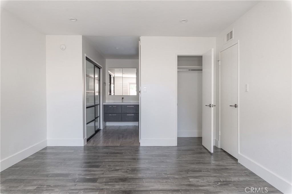 5438 Mcculloch - Photo 11