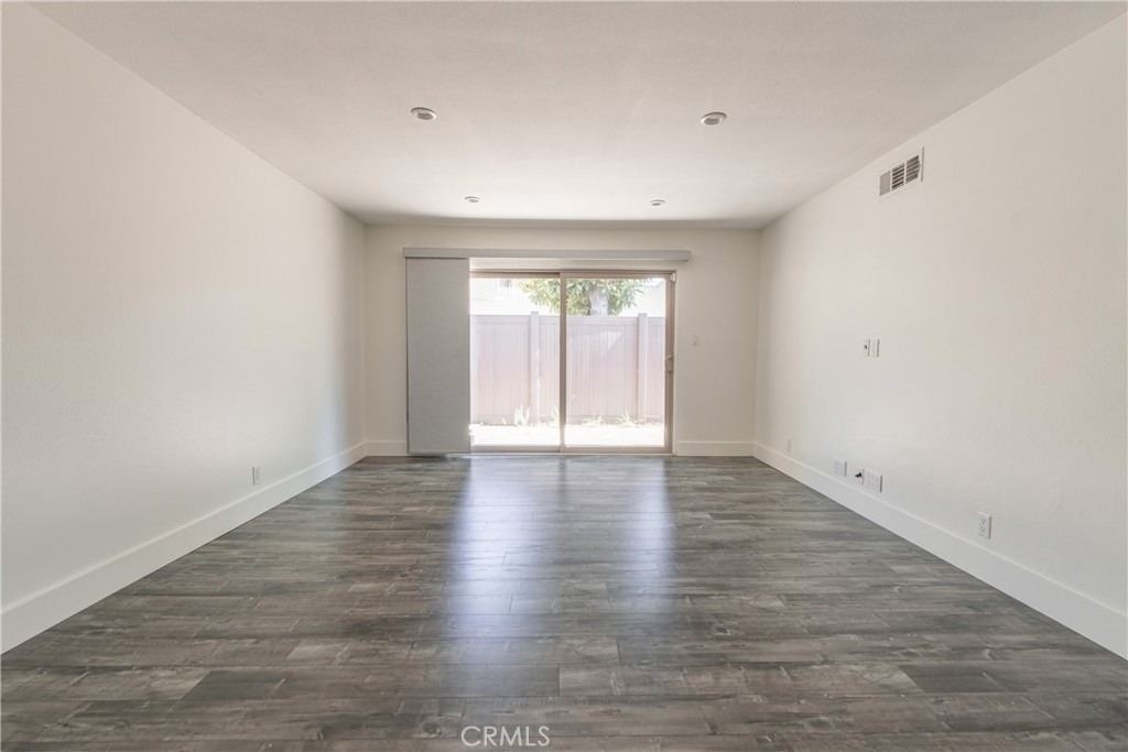 5438 Mcculloch - Photo 6