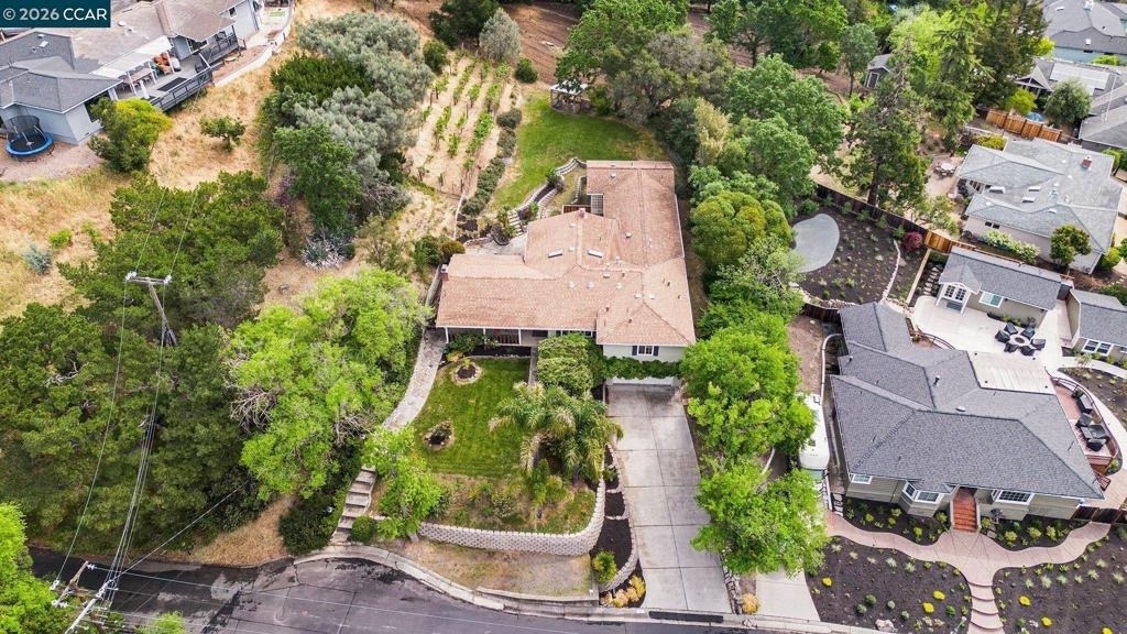 4 Dale Court - Photo 2