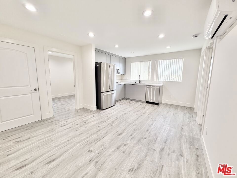 140 1/2 W 93rd Street - Photo 1