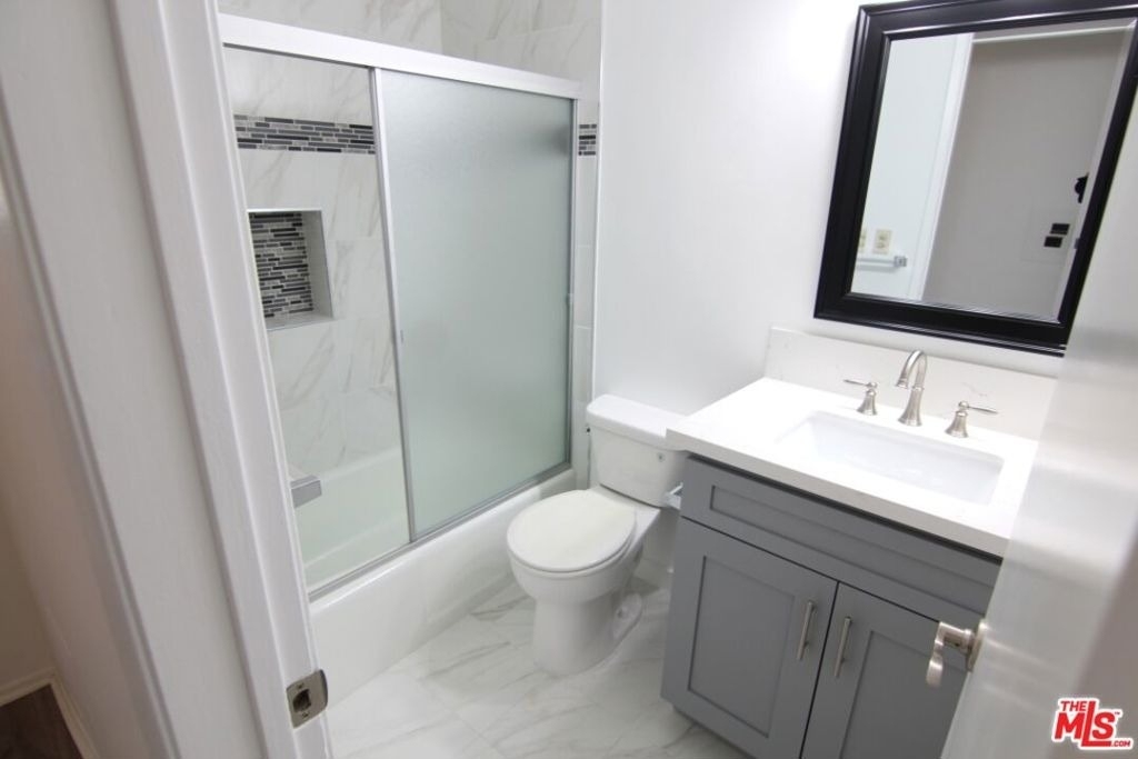 1825 Glendon Avenue - Photo 10