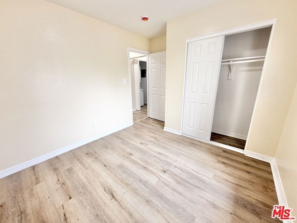 138 W 93rd Street - Photo 16