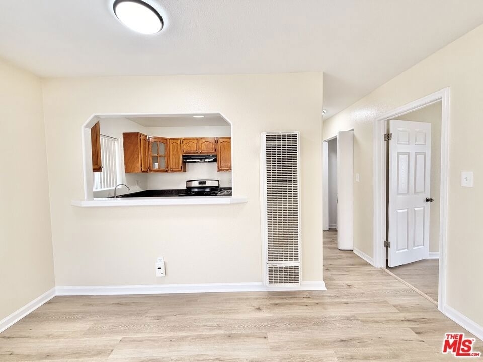 138 W 93rd Street - Photo 4