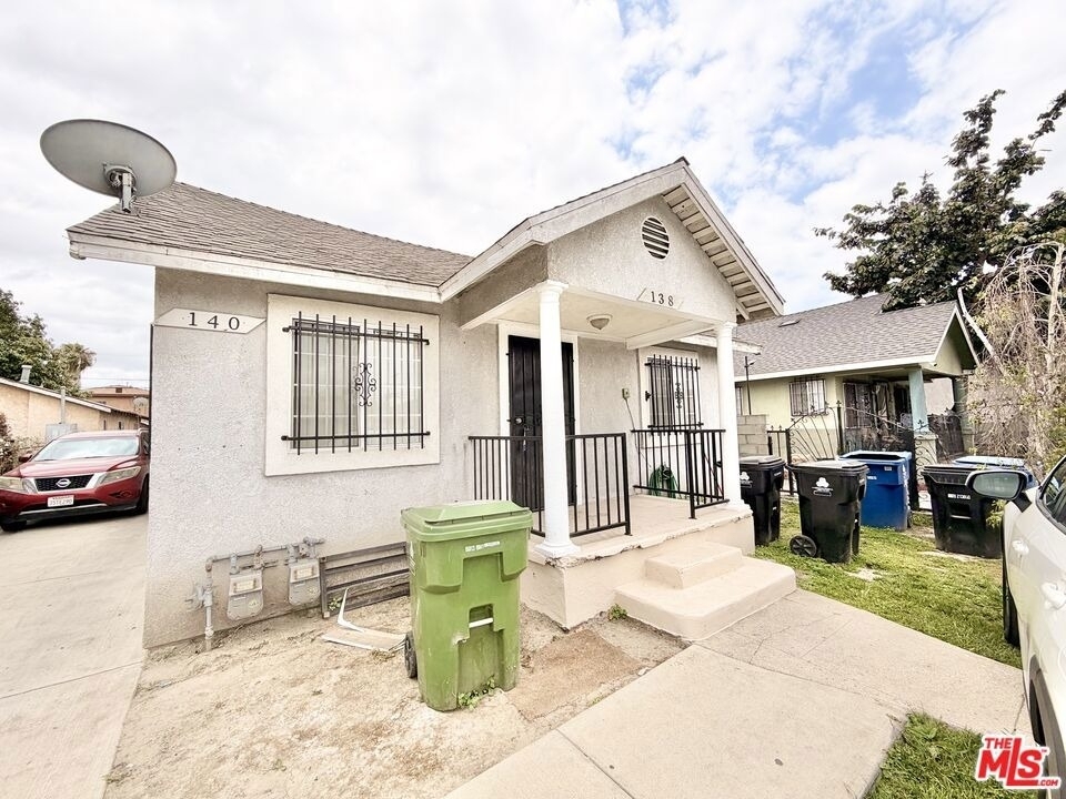 138 W 93rd Street - Photo 0