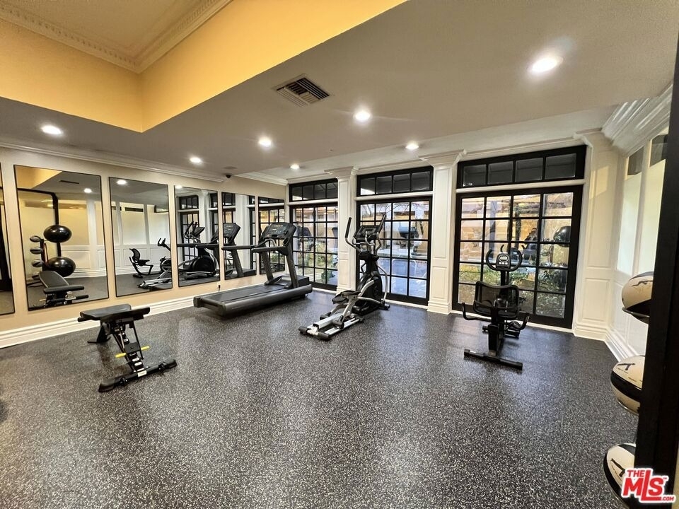 435 N Oakhurst Drive - Photo 47
