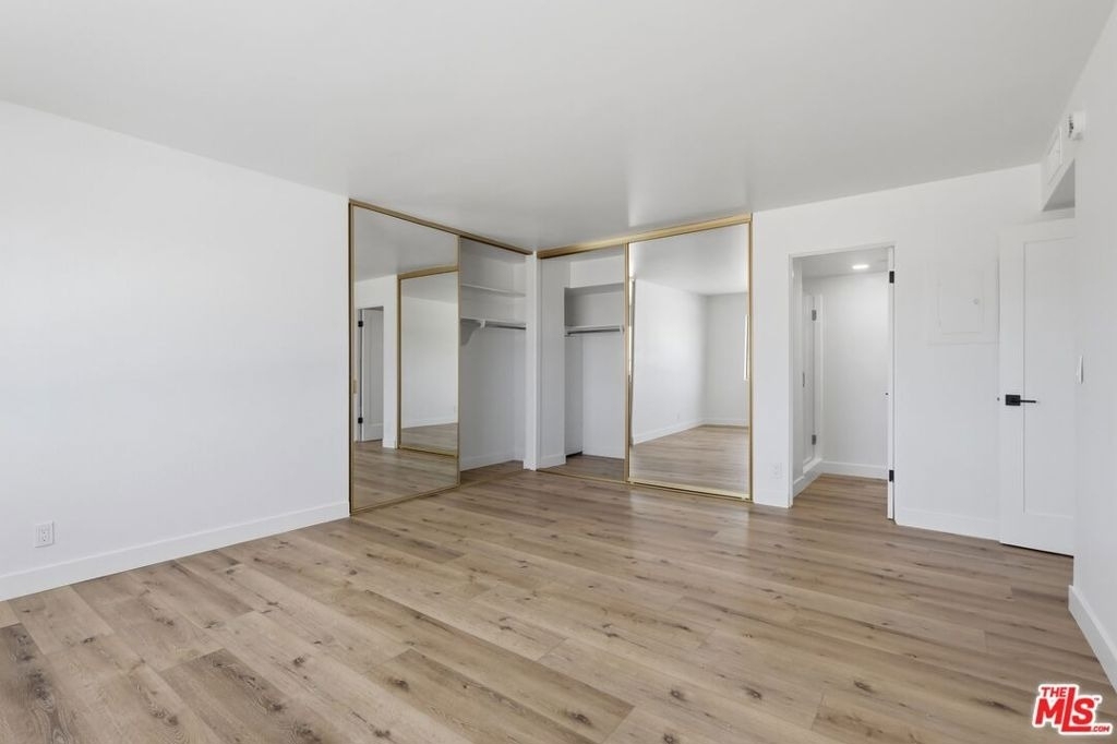 435 N Oakhurst Drive - Photo 39