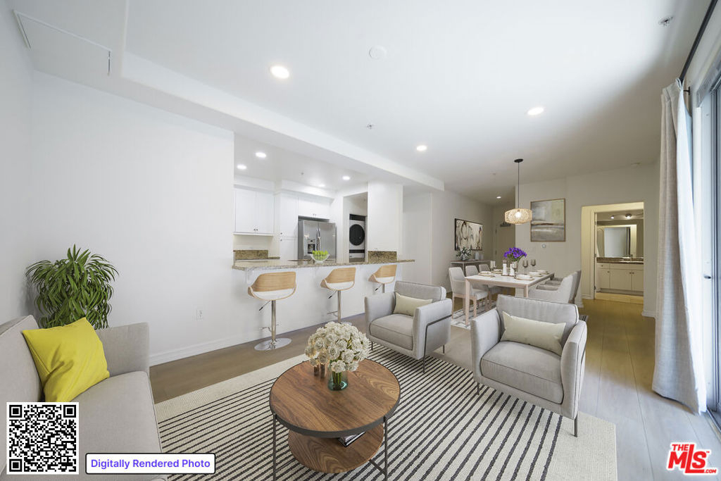 629 Traction Avenue - Photo 0
