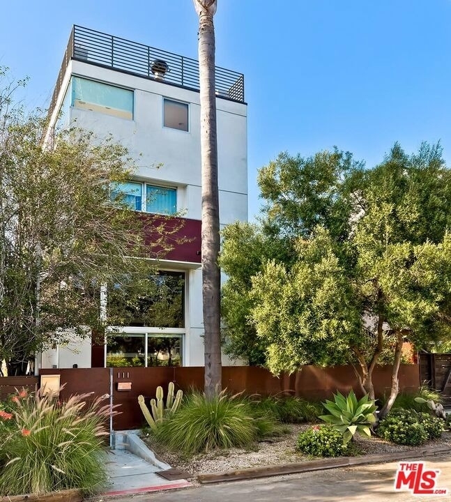 111 Eastwind Street - Photo 6