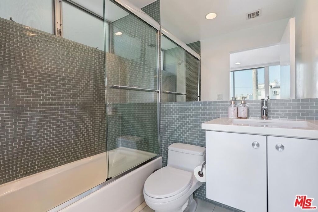 111 Eastwind Street - Photo 48