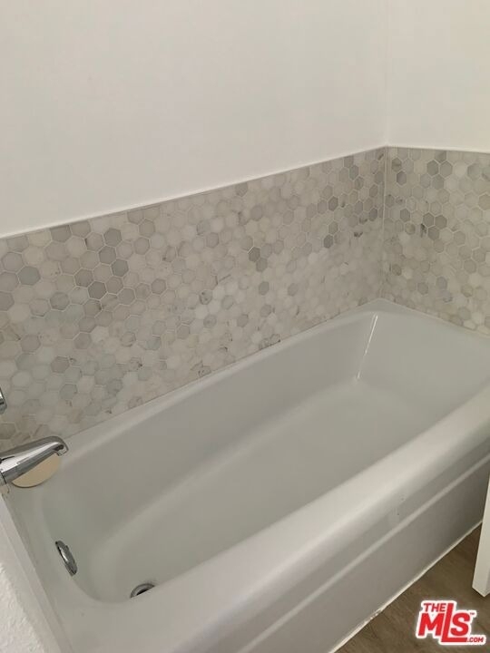 222 N Avenue 66 - Photo 7