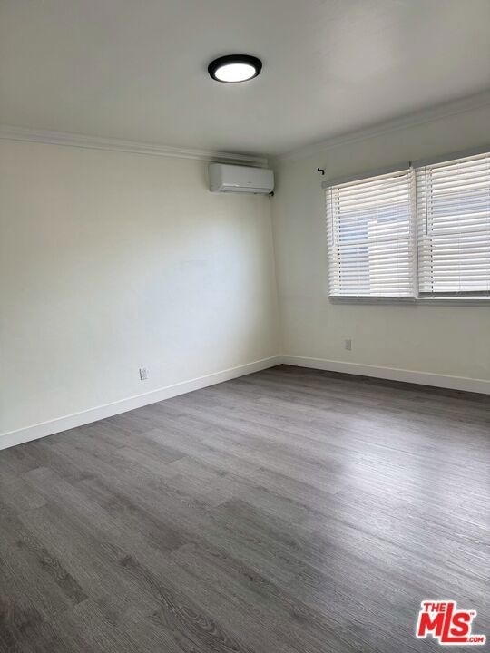 1327 N Kenwood Street - Photo 5