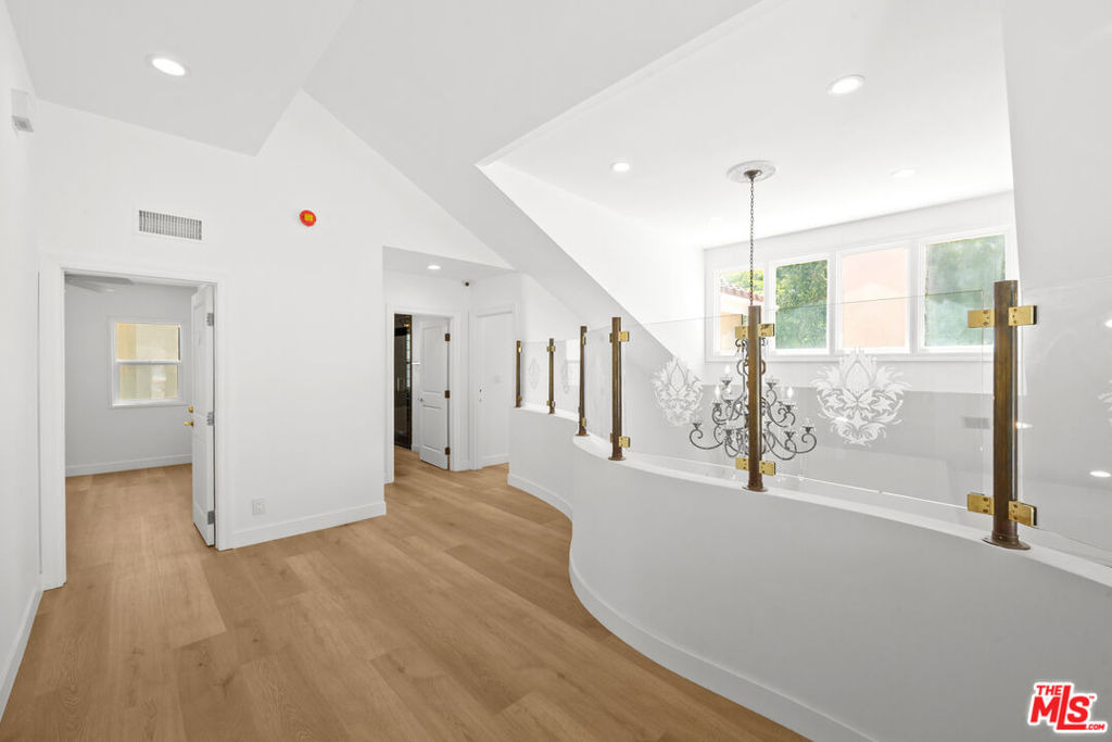 244 S Almont Drive - Photo 32