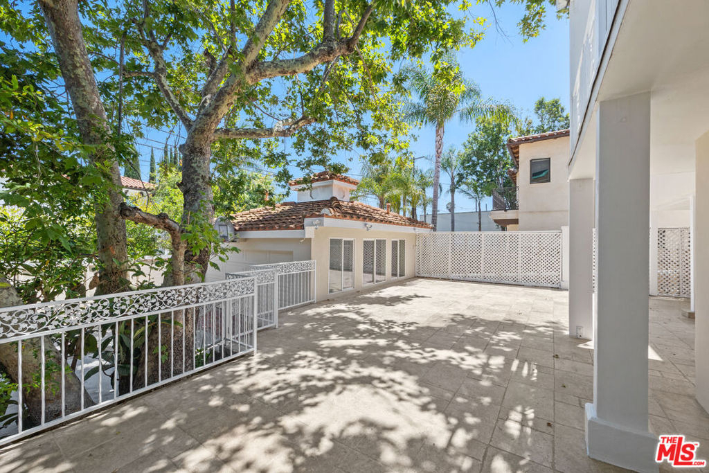 244 S Almont Drive - Photo 30