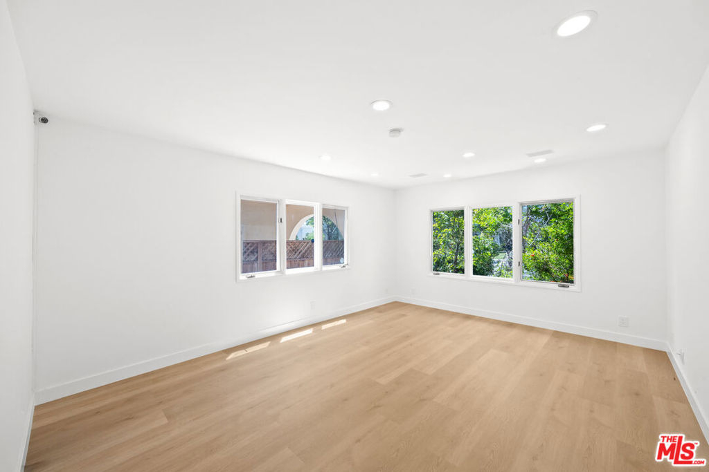 244 S Almont Drive - Photo 5