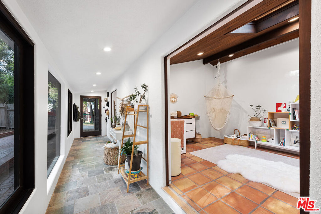 1362 Old Topanga Canyon Road - Photo 22